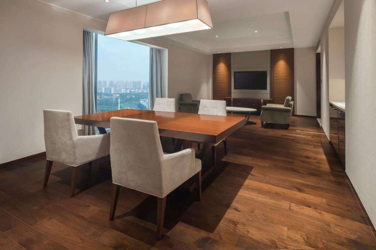 Sheraton Shanghai Jiading Hotel Exterior foto